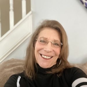 Meet your Posher, Jacqueline